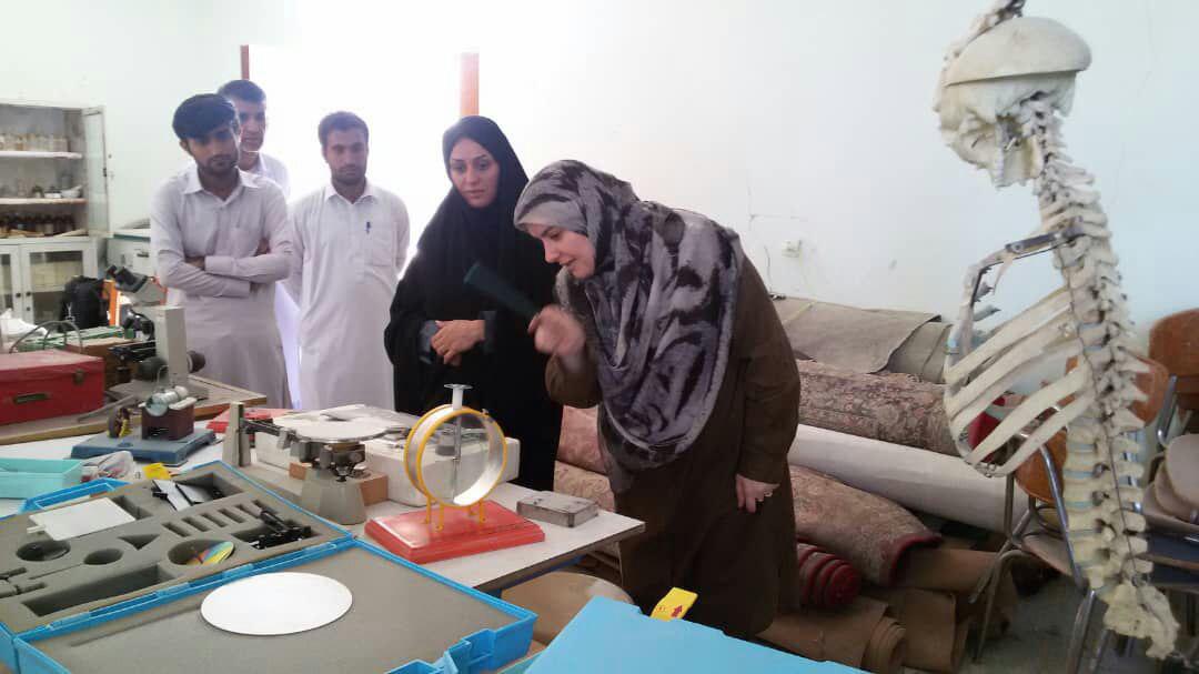 آموزش