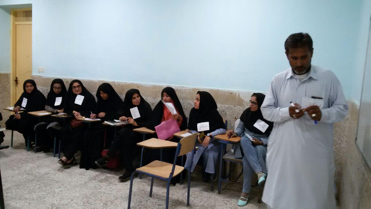 آموزش