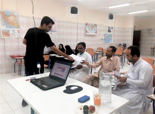 برگزاری کارگاه تئوری انتخاب و مشاوره برای معلمان شهر گشت