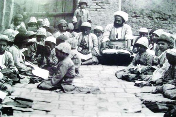 تاریخچه سواد آموزی در ایران از ۱۳۱۰ تا امروز
