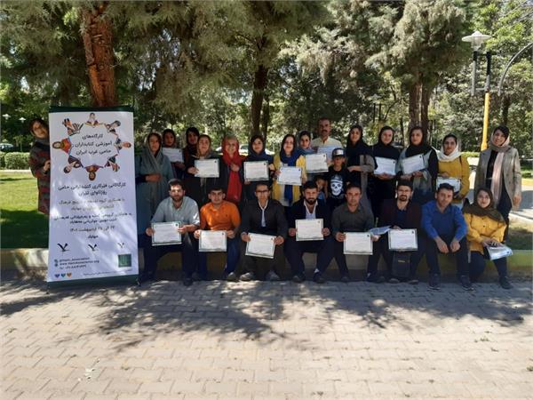 دوره‌ی سوم آموزش کتاب‌داران «انجمن حامی» در شهرهای گوگ‌تپه و مهاباد 17
