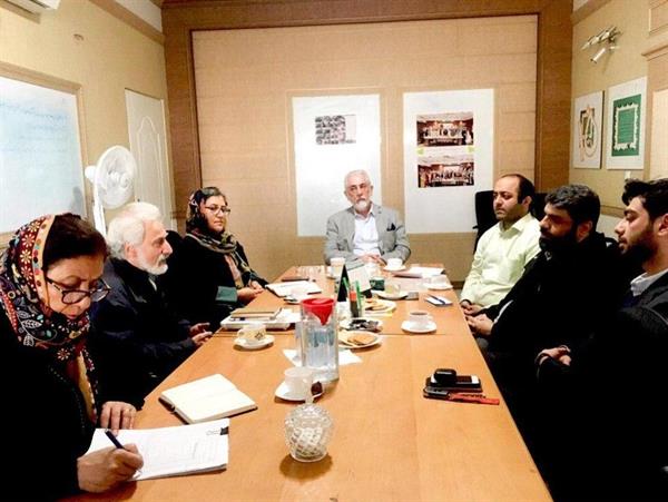 نشست مشترک انجمن حمایت ا ز توسعه ی فضاهای آموزشی و فرهنگی حامی و نهاد کتابخانه های عمومی کل کشور