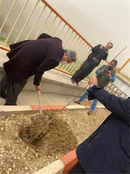 گشایش مدرسه‌ی «مهریار شریف بختیار»