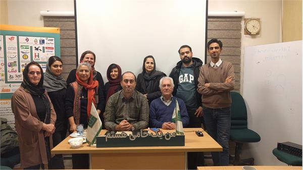 کارگاه آموزشی «ارتباط مؤثر و سازنده» ـ ۱۱ بهمن ۱۴۰۲ 11