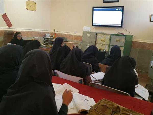 آموزش آنلاین حامى در منطقه دشتیاری