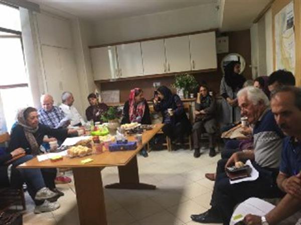 جلسه گزارش دهى کارگروه ها،پرسش،پاسخ   و هم اندیشى اعضاى انجمن حامى