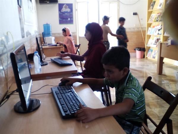 بازدید از کتابخانه حامی کامیاب آقایی  روستای آلتین کش ،قزوین