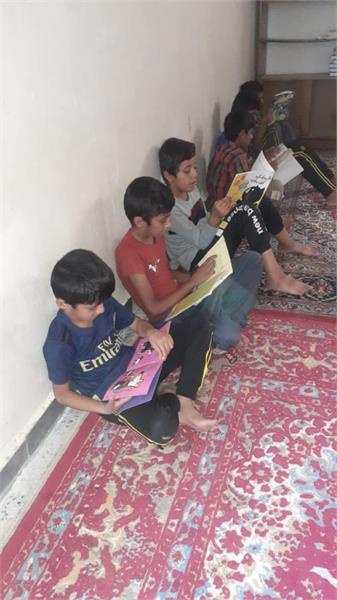 فرستادن کتاب برای روستای بلبل‌آباد 3